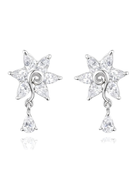 Jewelry - Swarovski Crystals Flower Star Earrings